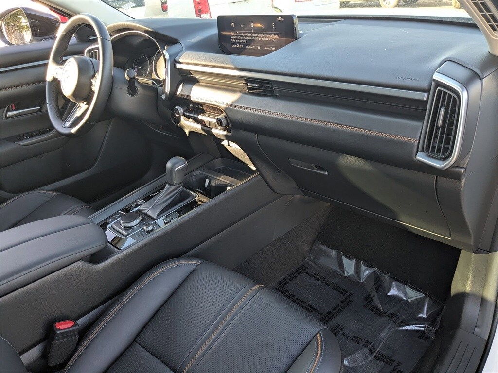 Thumbnail: 2025 Mazda CX-50 - 31