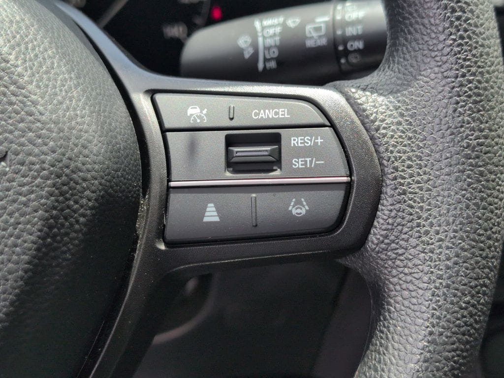2025 Honda CR-V LX - Photo 21