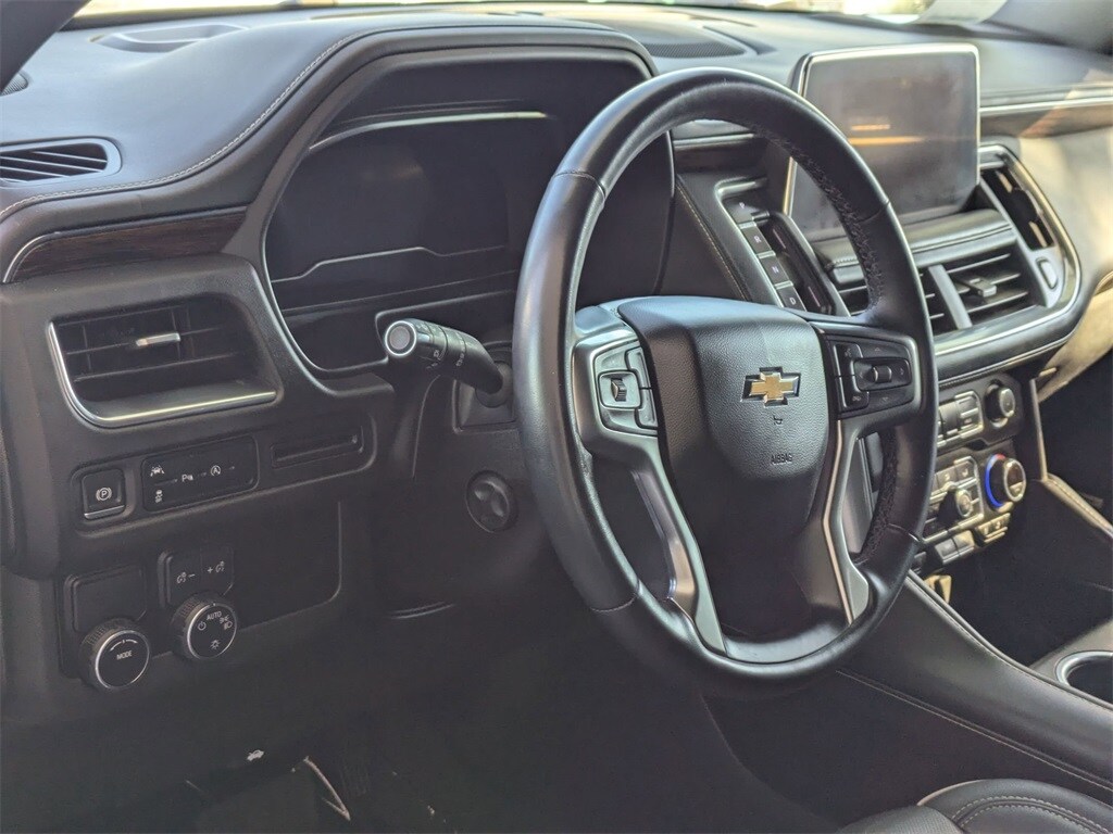 Thumbnail: 2023 Chevrolet Suburban - 14