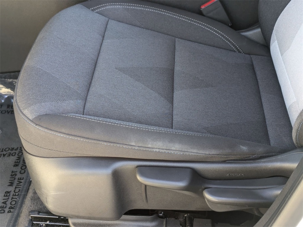 Thumbnail: 2025 Chevrolet Trax - 15