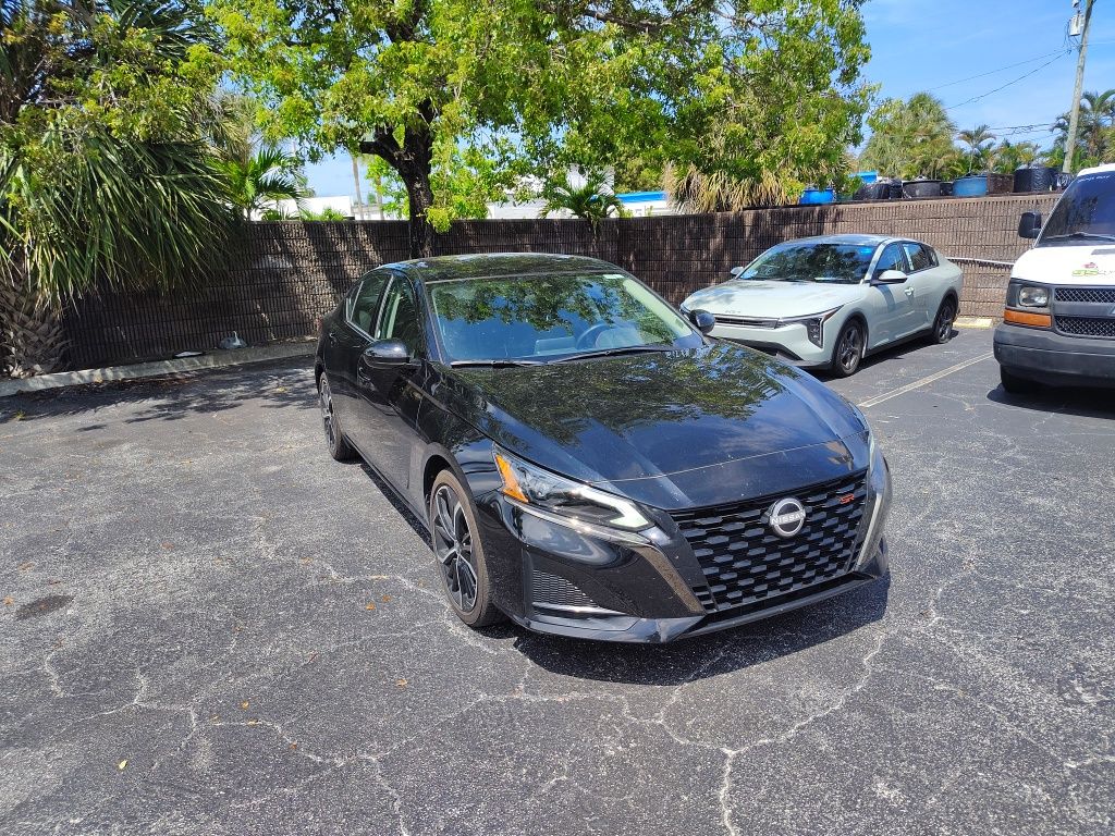 Thumbnail: 2025 Nissan Altima - 2