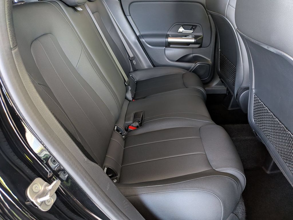 2025 Mercedes-Benz GLA GLA250 - Photo 29