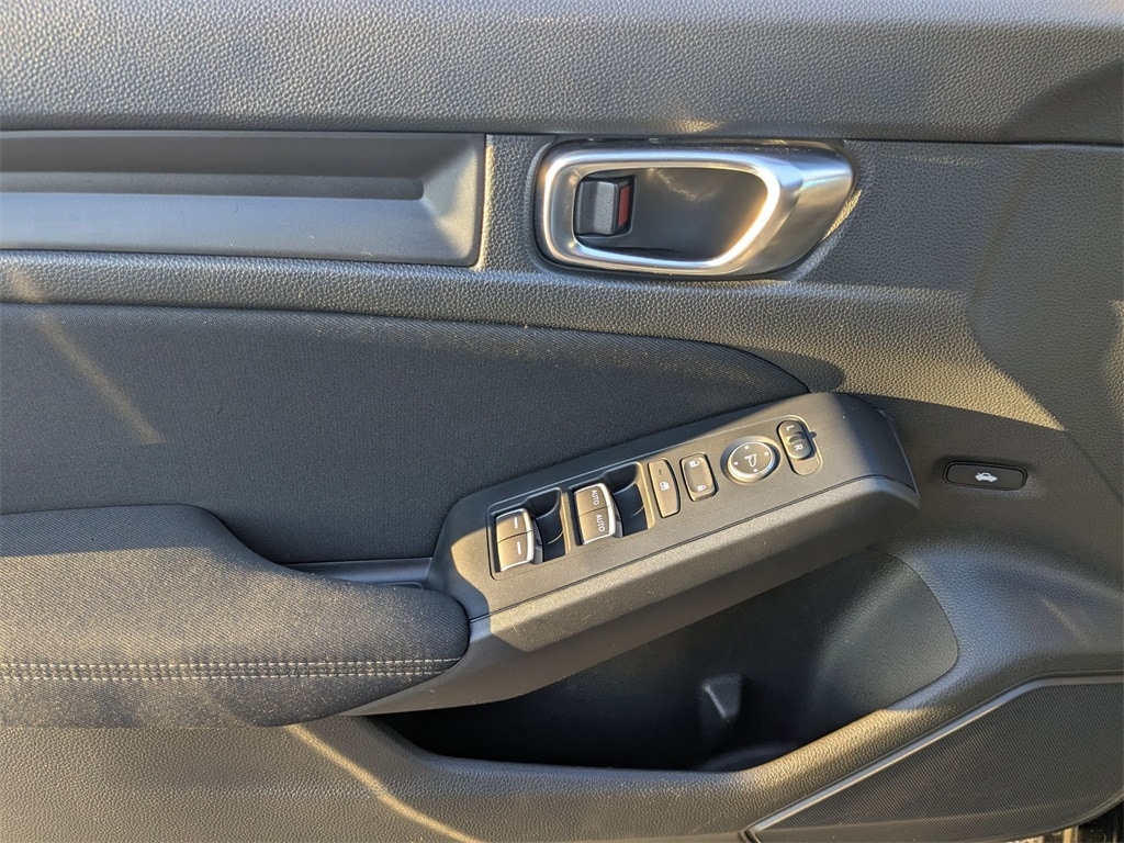 Thumbnail: 2025 Honda Civic - 14