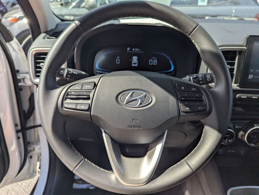 Thumbnail: 2025 Hyundai Venue - 16