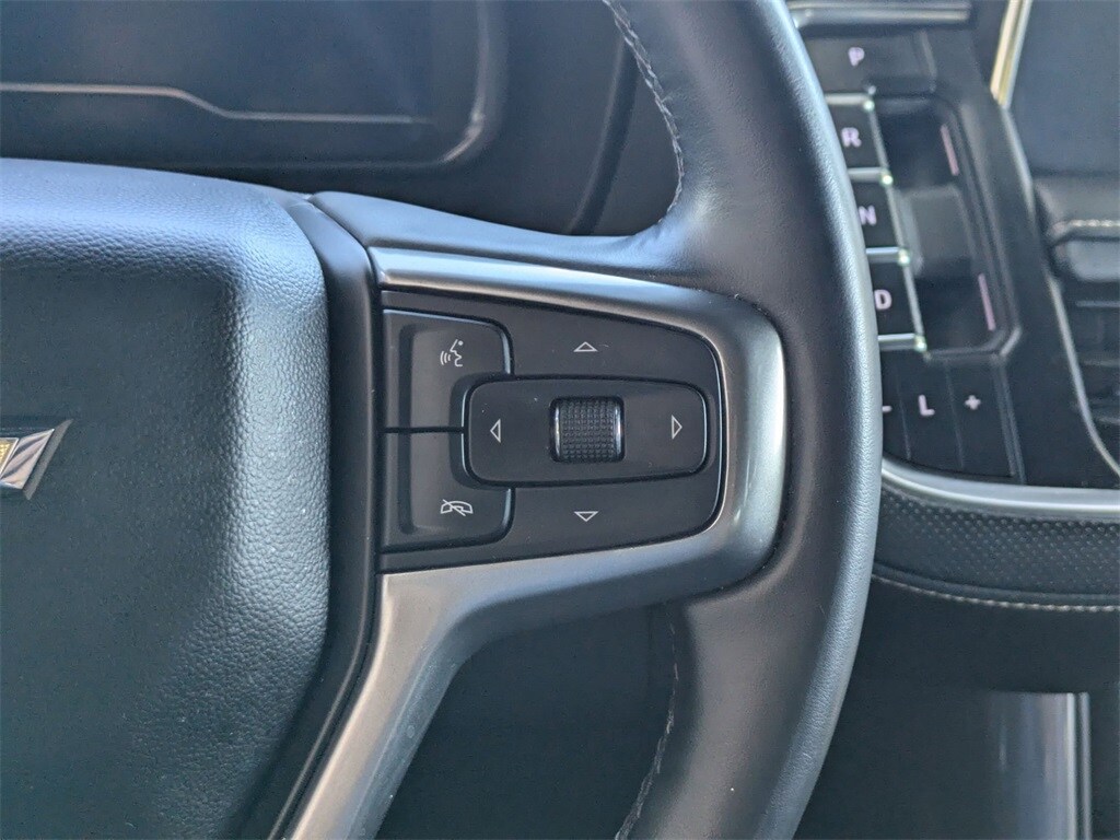 Thumbnail: 2023 Chevrolet Suburban - 20