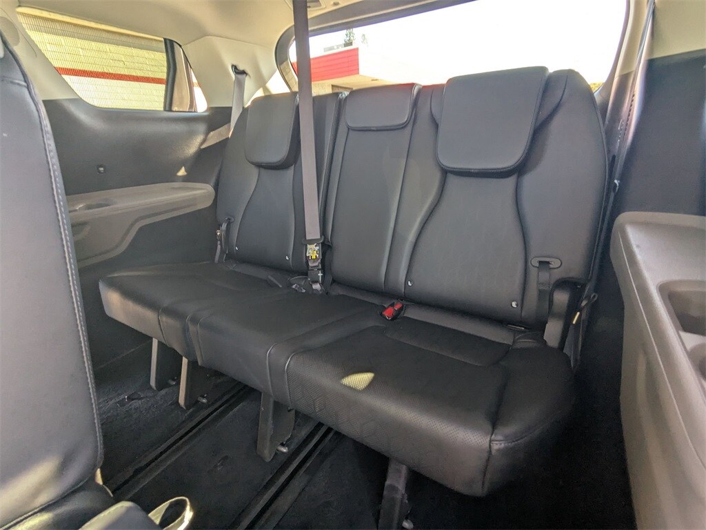 Thumbnail: 2025 Kia Carnival - 29