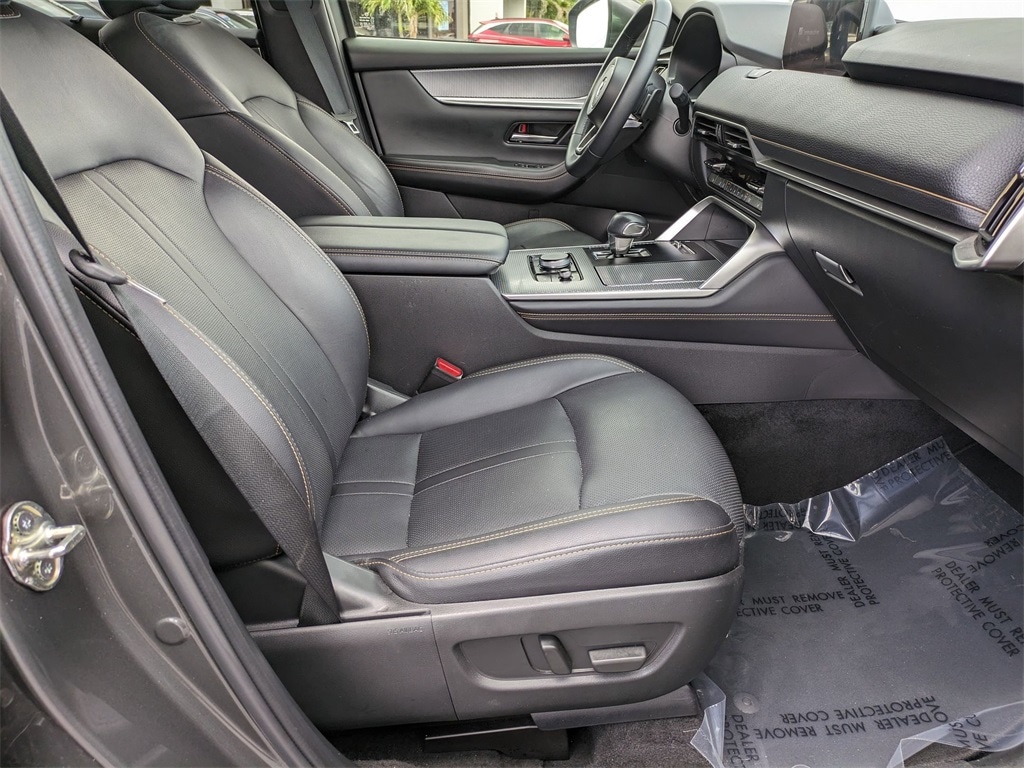 Thumbnail: 2024 Mazda CX-90 - 28