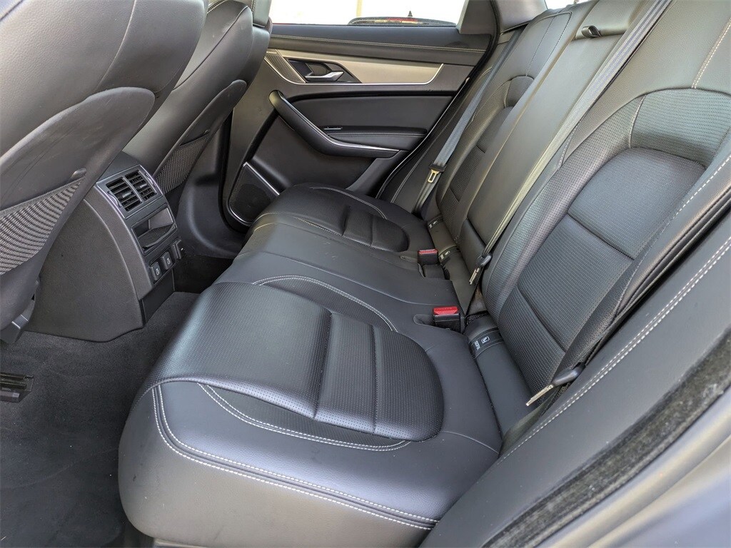 Thumbnail: 2024 Jaguar F-Pace - 24