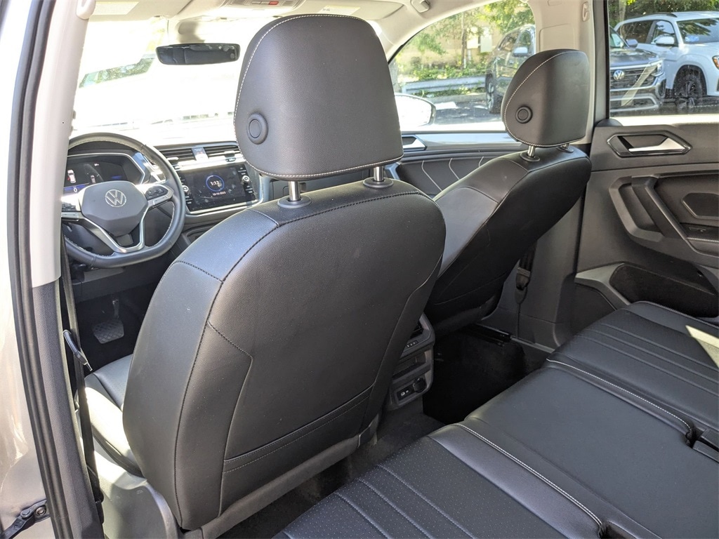 Thumbnail: 2024 Volkswagen Tiguan - 21