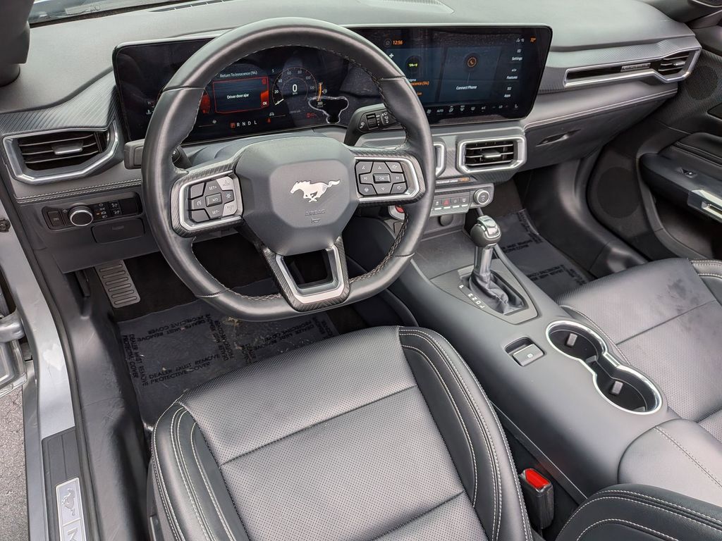 Thumbnail: 2025 Ford Mustang - 13