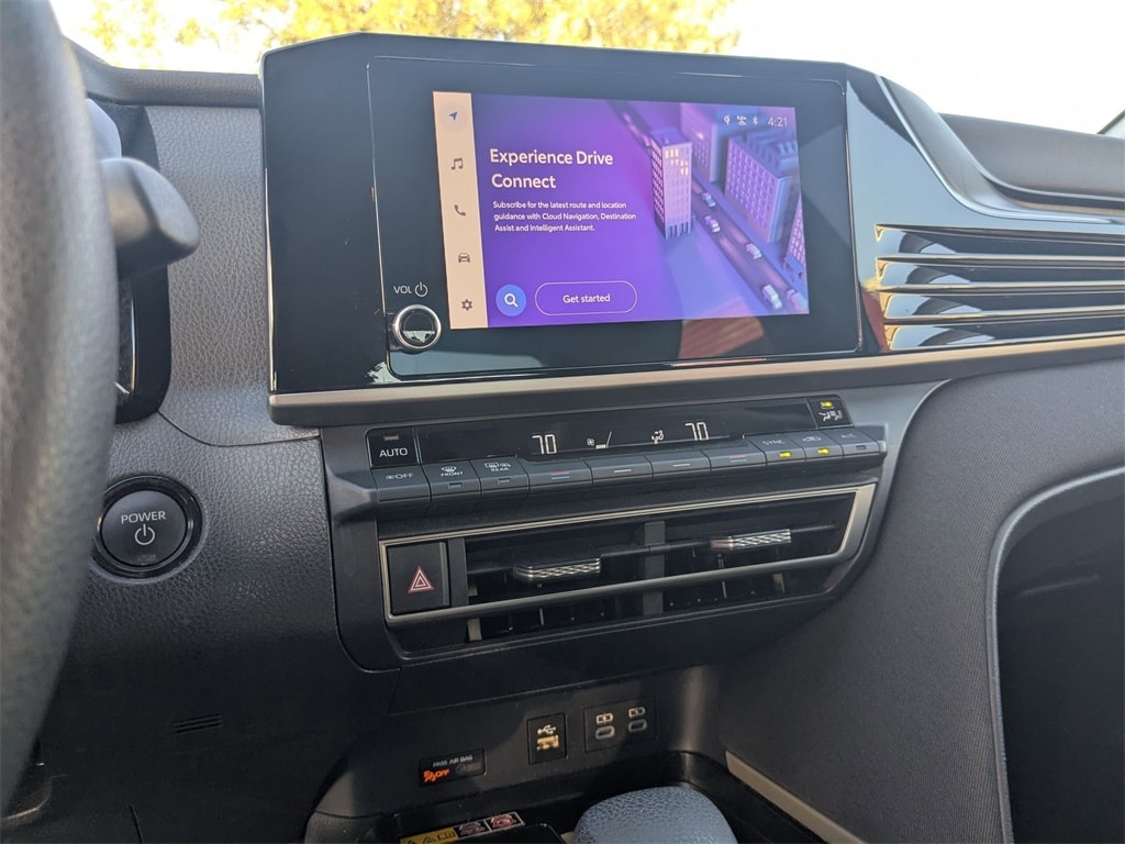 Thumbnail: 2025 Toyota Camry - 19