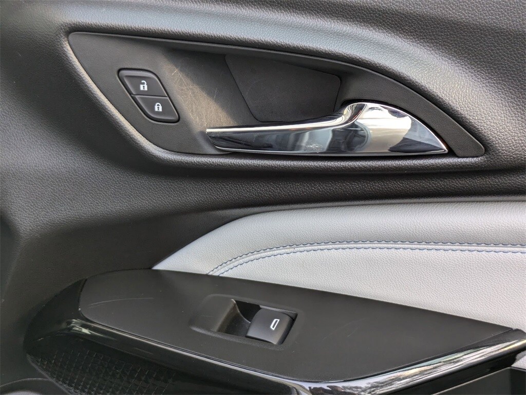 Thumbnail: 2025 Chevrolet Trax - 33