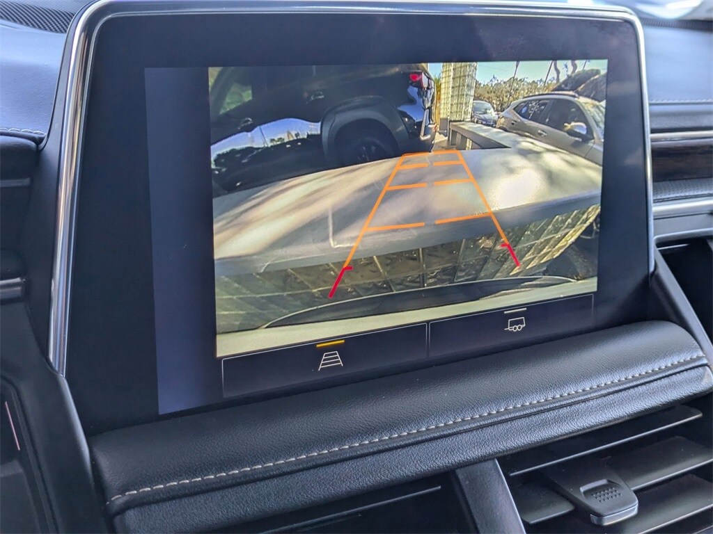 Thumbnail: 2023 Chevrolet Suburban - 17