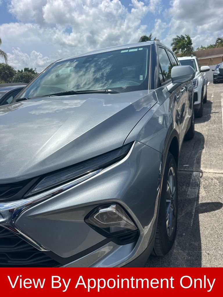 2025 Chevrolet Blazer 2.0T 2LT FWD's photo