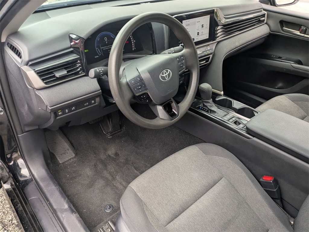 Thumbnail: 2025 Toyota Camry - 11