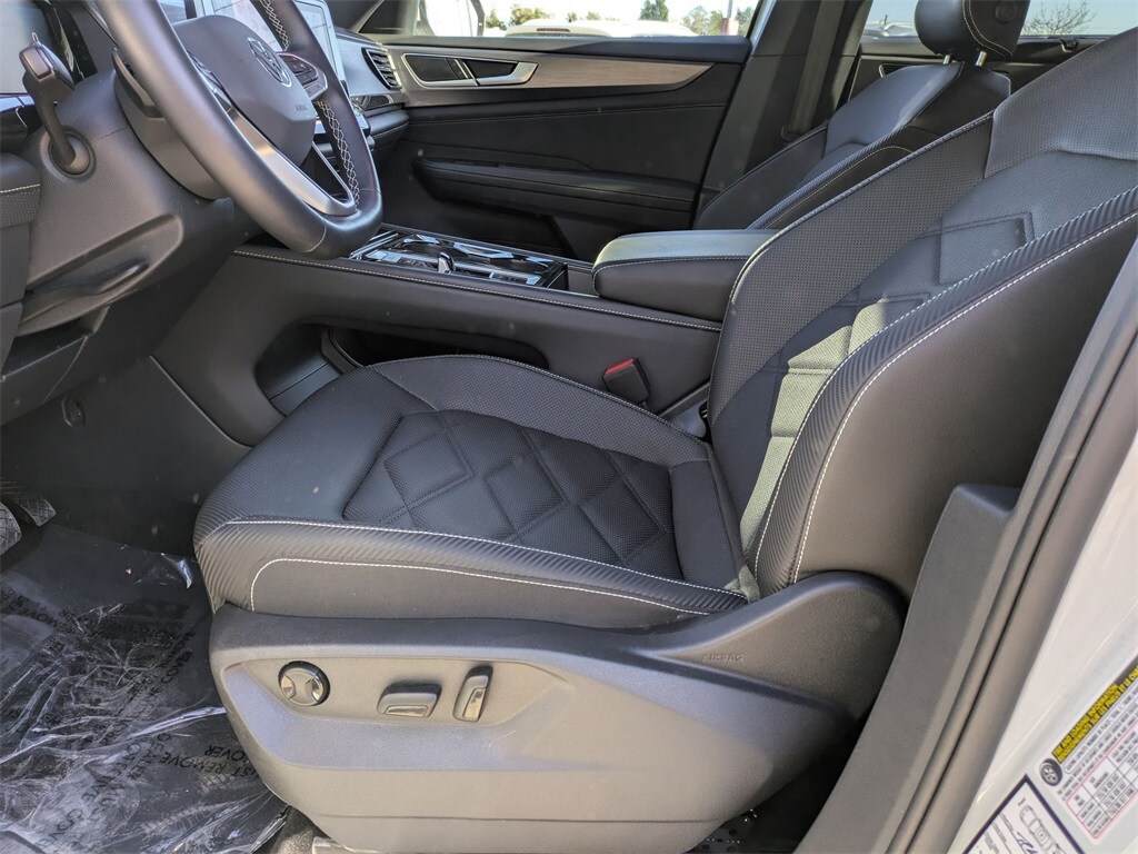 Thumbnail: 2025 Volkswagen Atlas - 17