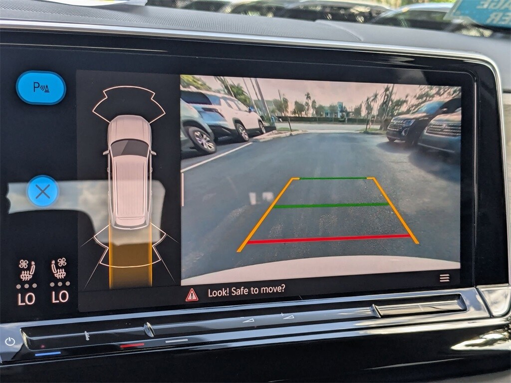 Thumbnail: 2025 Volkswagen Atlas - 15