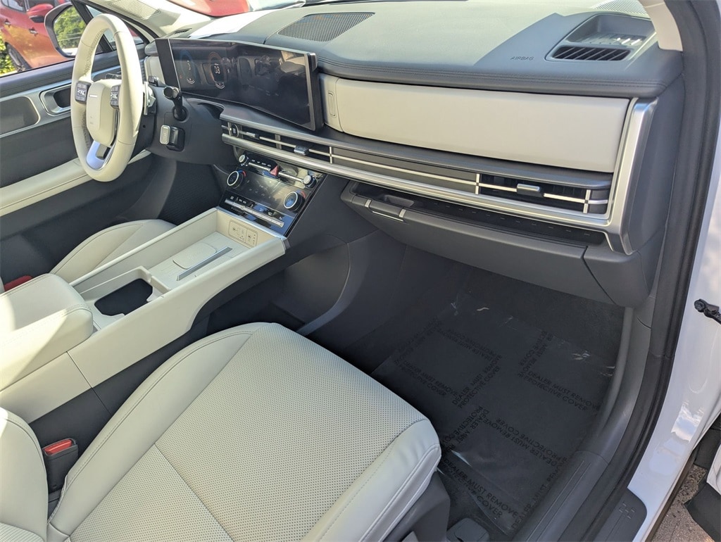 Thumbnail: 2025 Hyundai Santa Fe - 31