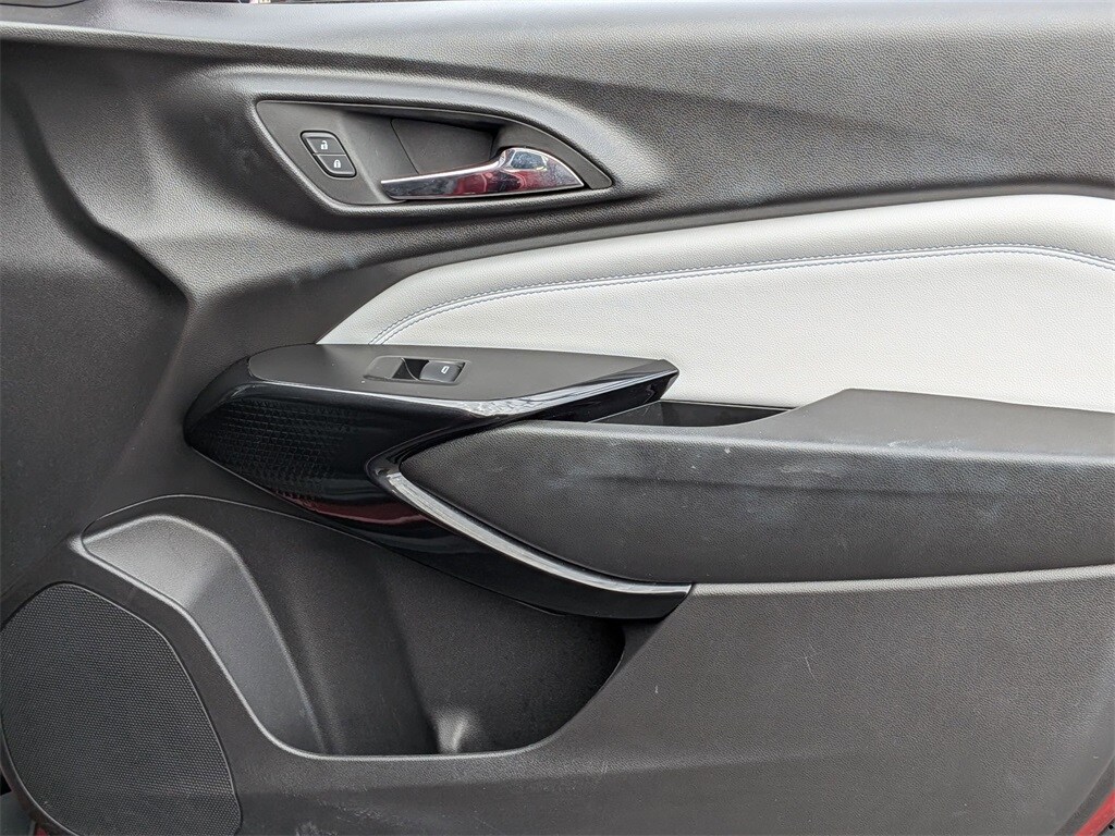 Thumbnail: 2025 Chevrolet Trax - 33