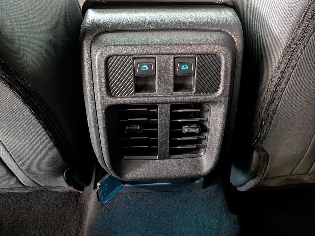 Thumbnail: 2025 Ford Bronco - 25