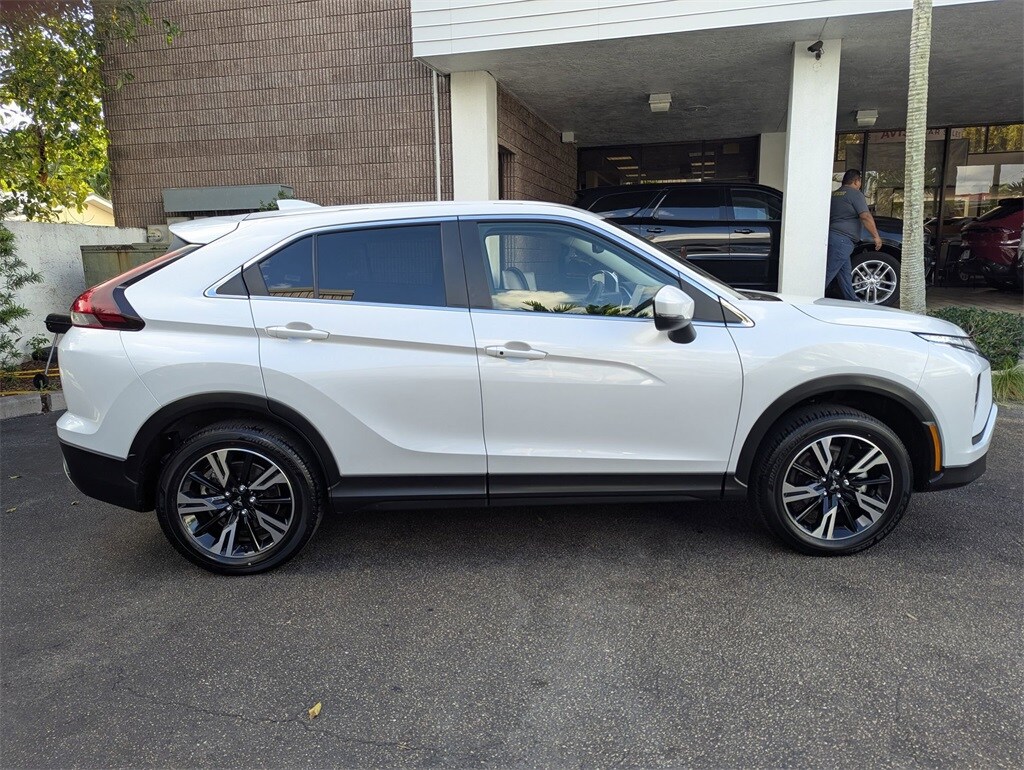 Thumbnail: 2025 Mitsubishi Eclipse Cross - 4
