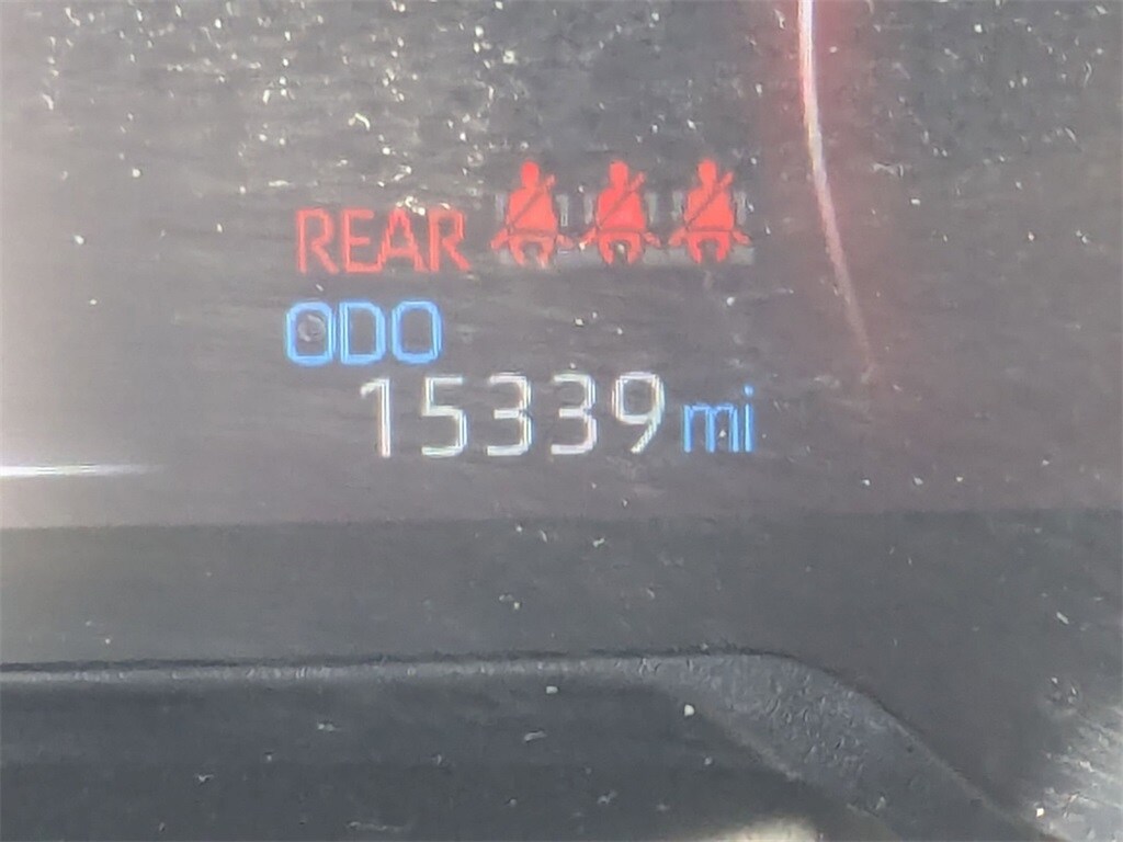 Thumbnail: 2025 Toyota RAV4 - 15