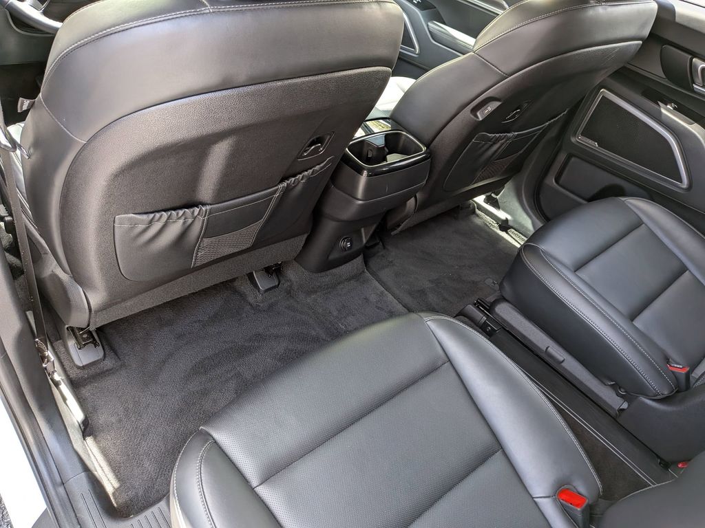 Thumbnail: 2025 Kia Telluride - 21