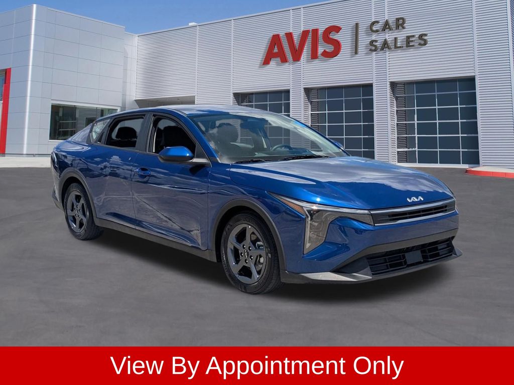 Thumbnail: 2025 Kia K4 - 3