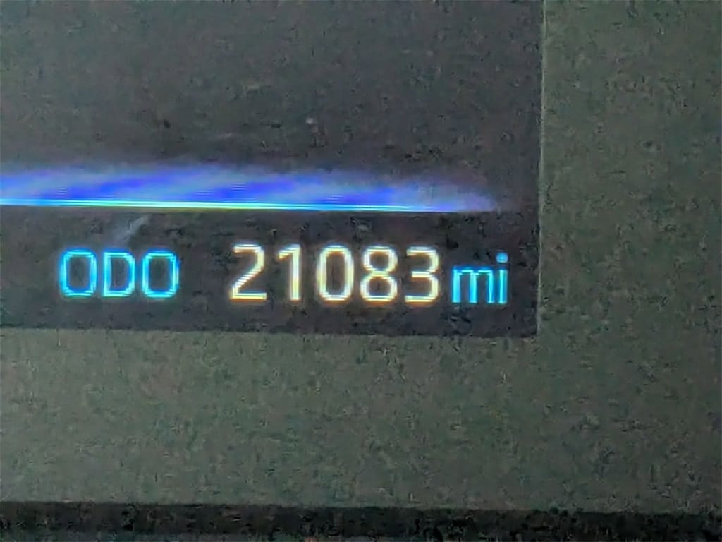 Thumbnail: 2025 Toyota Corolla - 16