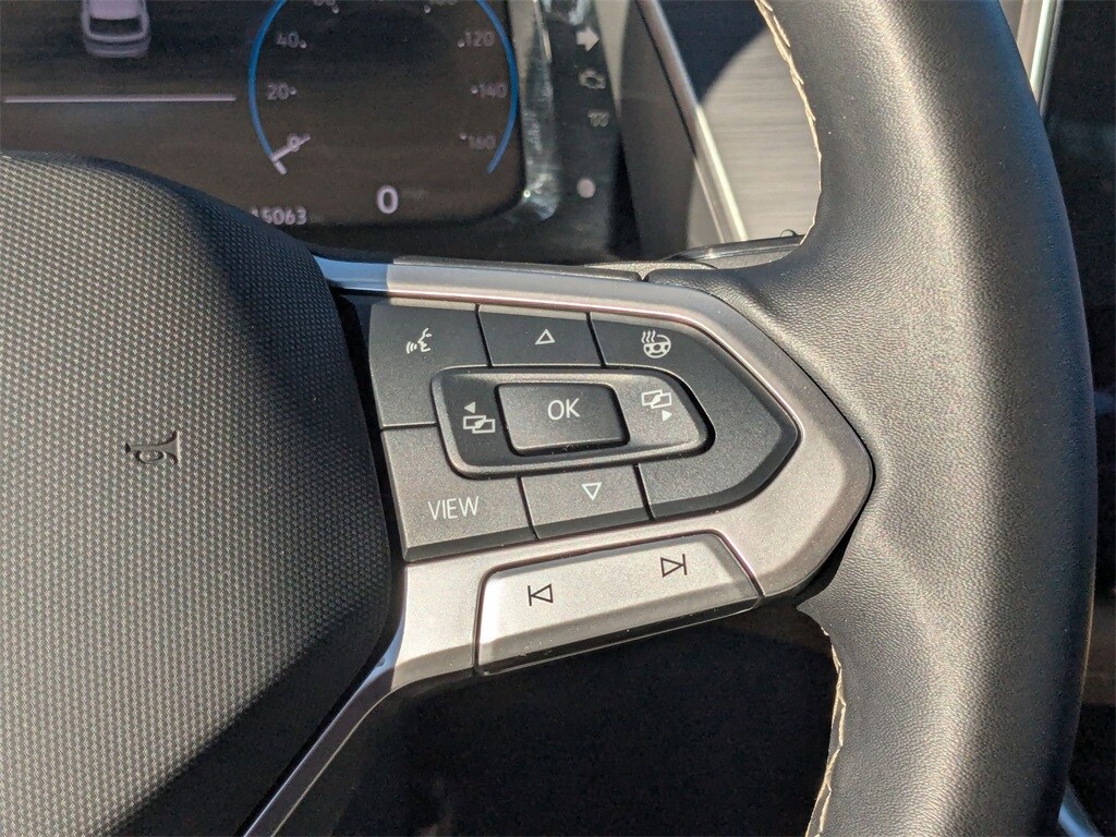 Thumbnail: 2025 Volkswagen Atlas - 26