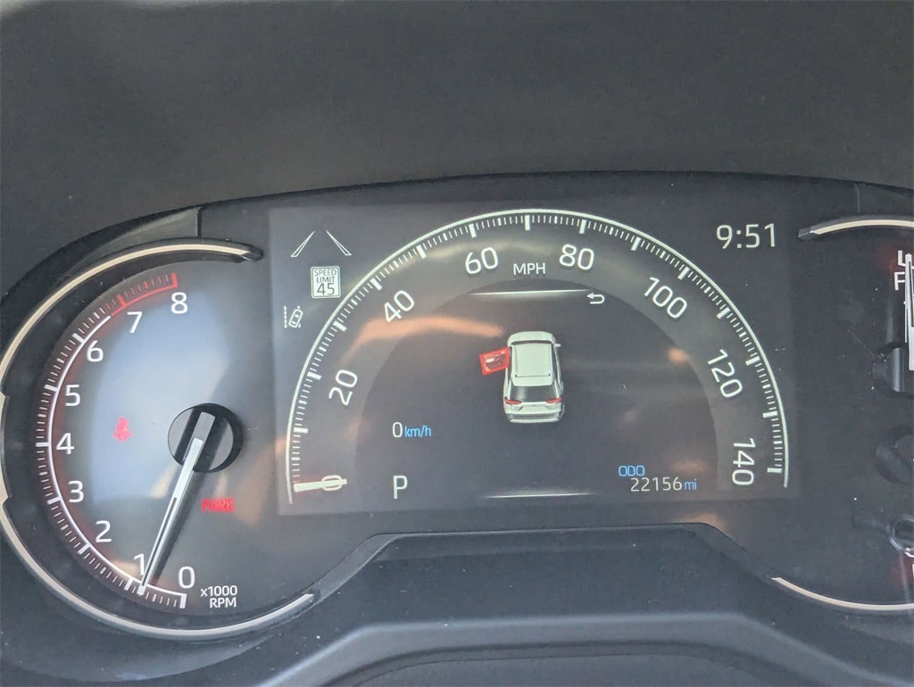 Thumbnail: 2025 Toyota RAV4 - 18