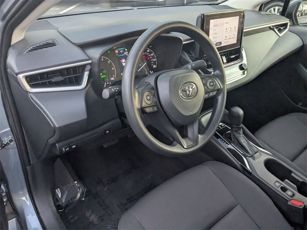 Thumbnail: 2025 Toyota Corolla - 13