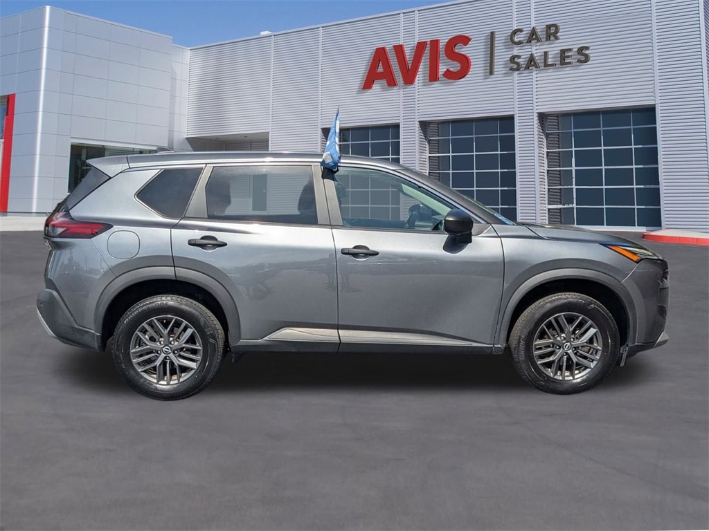 Thumbnail: 2023 Nissan Rogue - 5