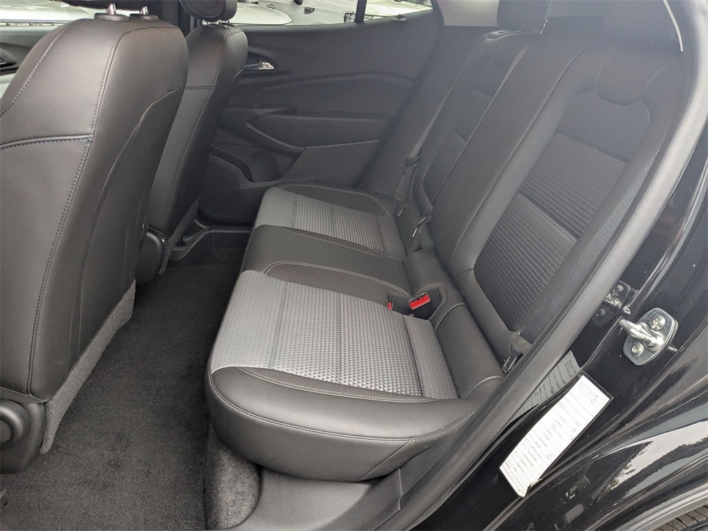 Thumbnail: 2025 Chevrolet Trax - 21