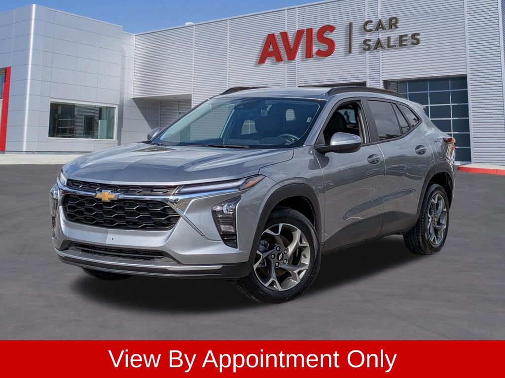 2025 Chevrolet Trax LT's photo