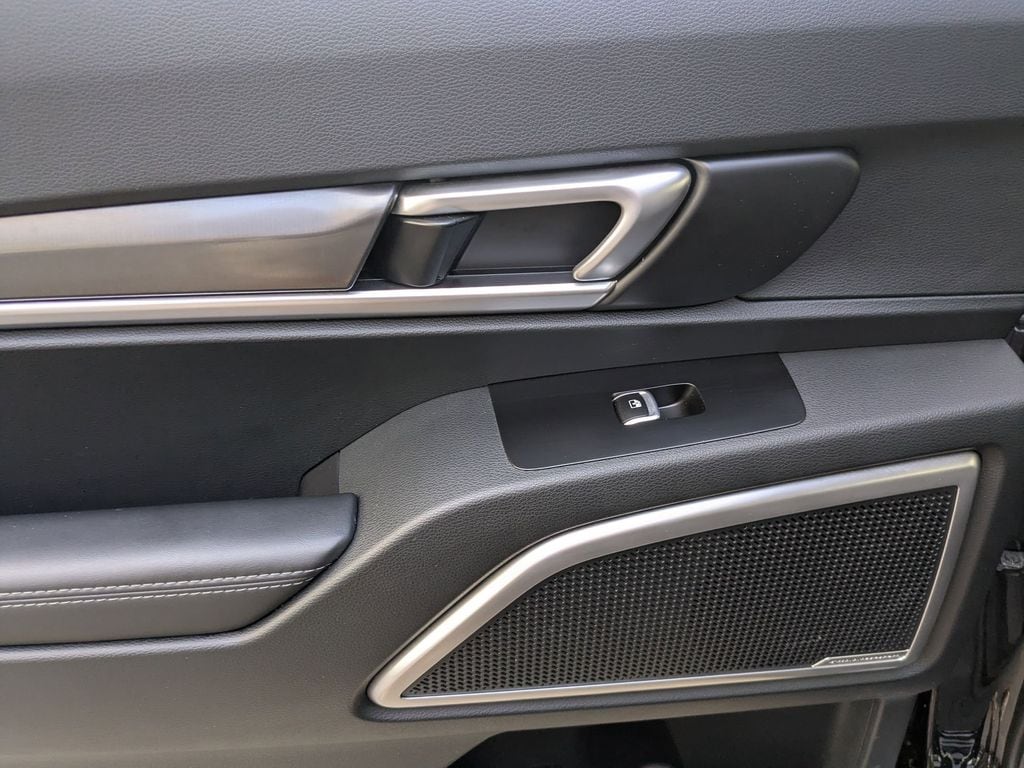 Thumbnail: 2025 Kia Telluride - 25