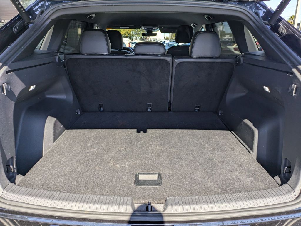 Thumbnail: 2025 Volkswagen Atlas - 29