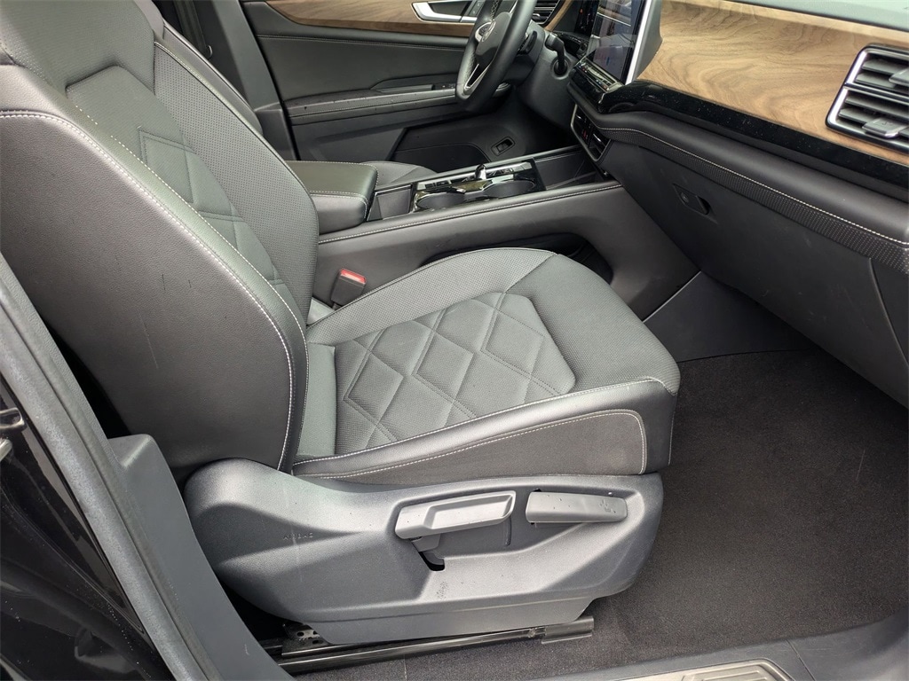 Thumbnail: 2024 Volkswagen Atlas - 27