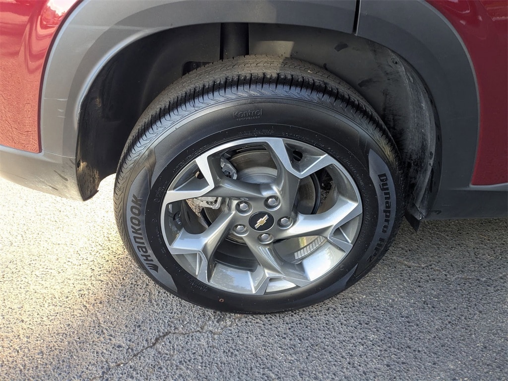 Thumbnail: 2025 Chevrolet Trax - 32