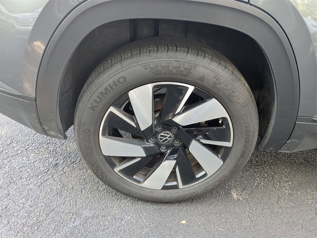 Thumbnail: 2025 Volkswagen Atlas - 33