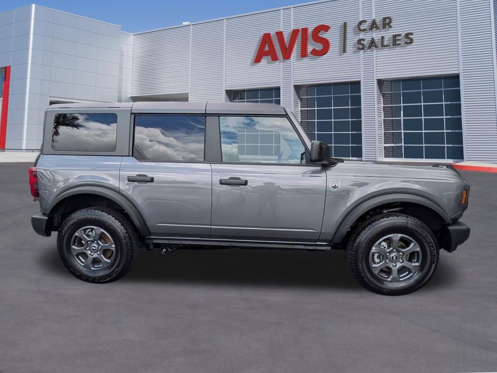 Thumbnail: 2025 Ford Bronco - 5