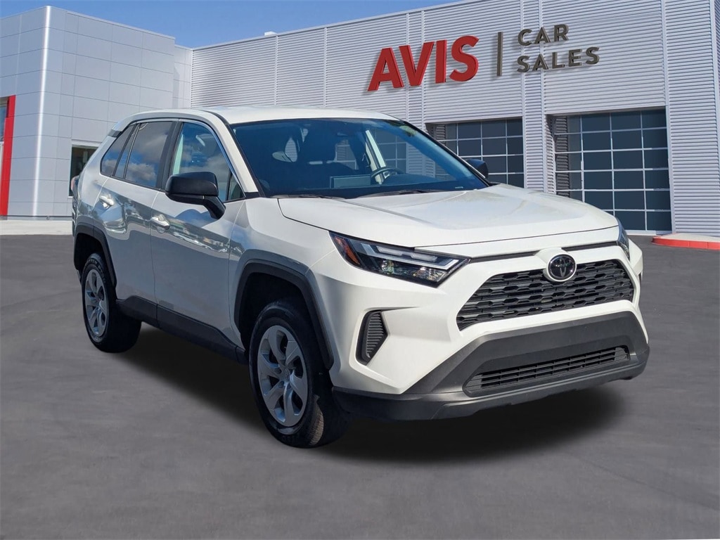 Thumbnail: 2025 Toyota RAV4 - 3