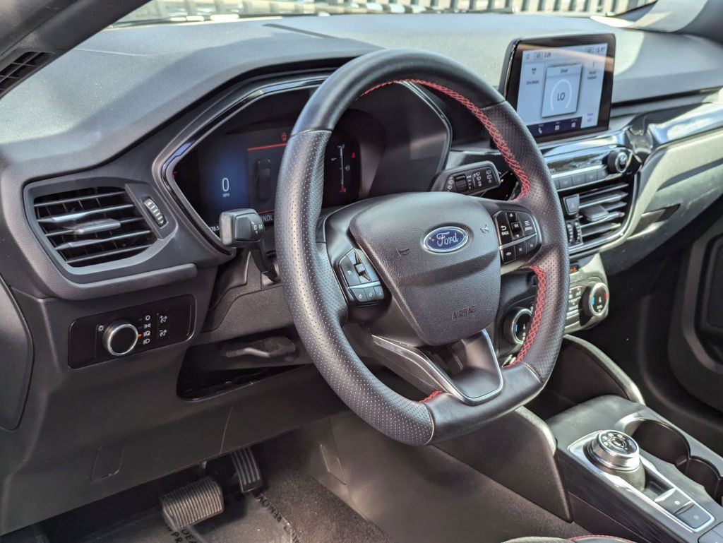 Thumbnail: 2025 Ford Escape - 14