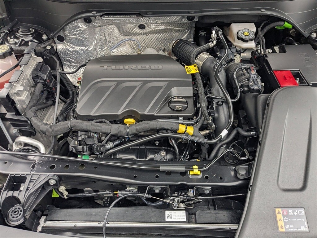 Thumbnail: 2025 Chevrolet Trax - 31