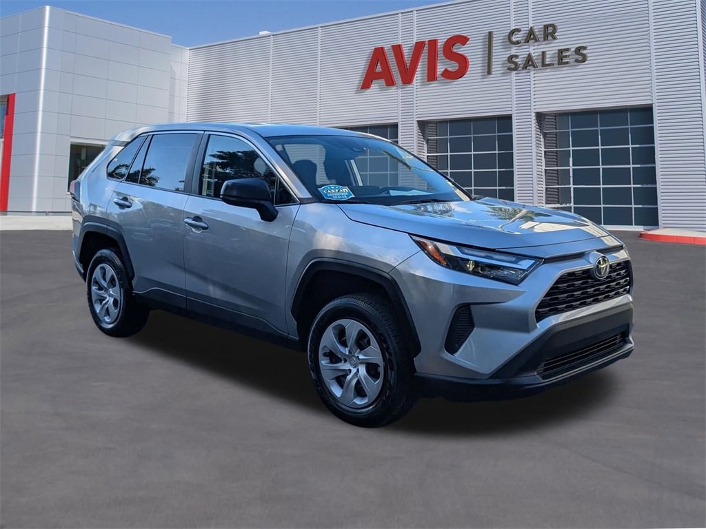 Thumbnail: 2025 Toyota RAV4 - 3