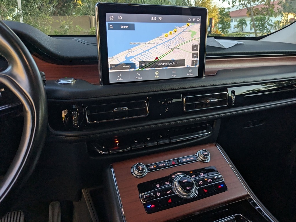 Thumbnail: 2023 Lincoln Aviator - 19