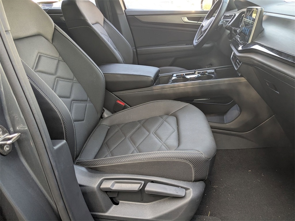 Thumbnail: 2025 Volkswagen Atlas - 30