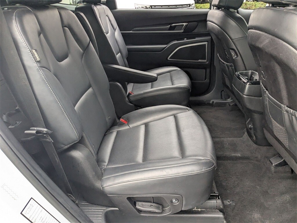 Thumbnail: 2025 Kia Telluride - 30