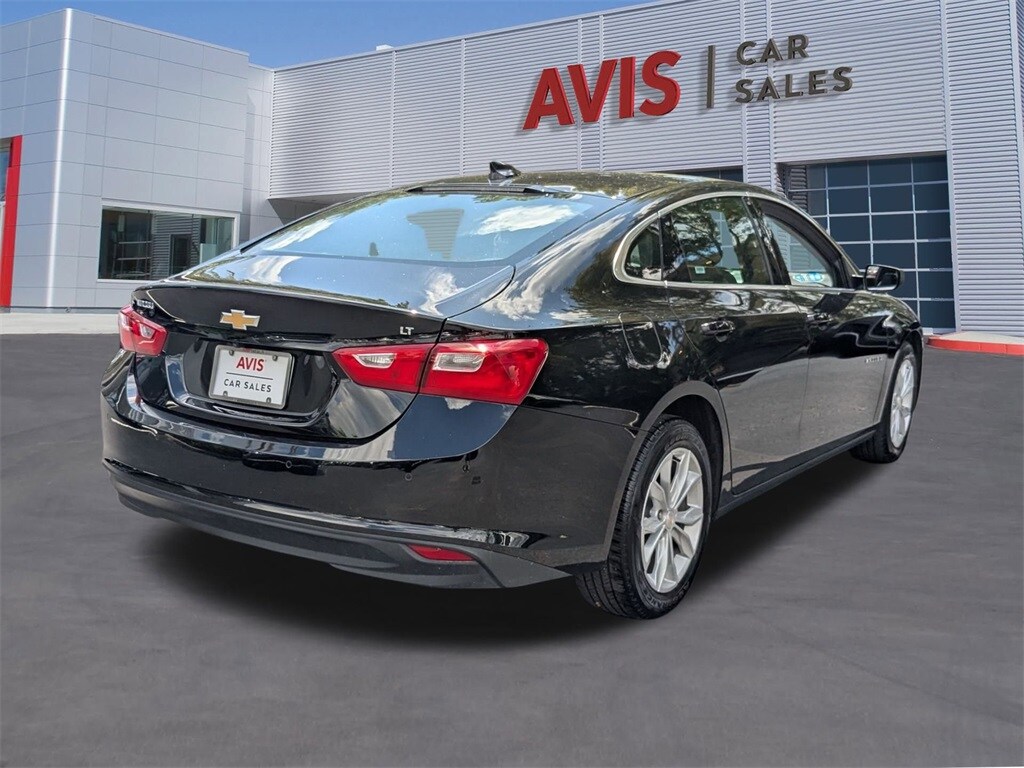 Thumbnail: 2024 Chevrolet Malibu - 5