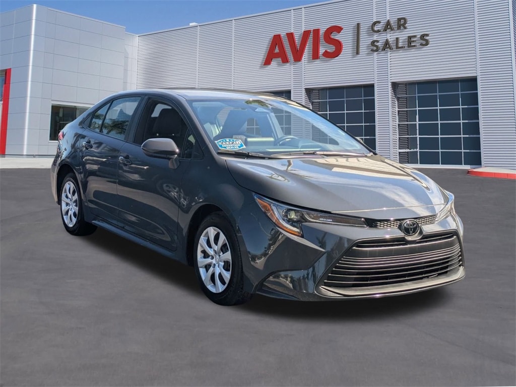 Thumbnail: 2025 Toyota Corolla - 3